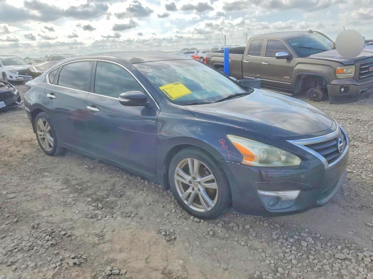 2013 Nissan Altima 3.5 S - Фото 4