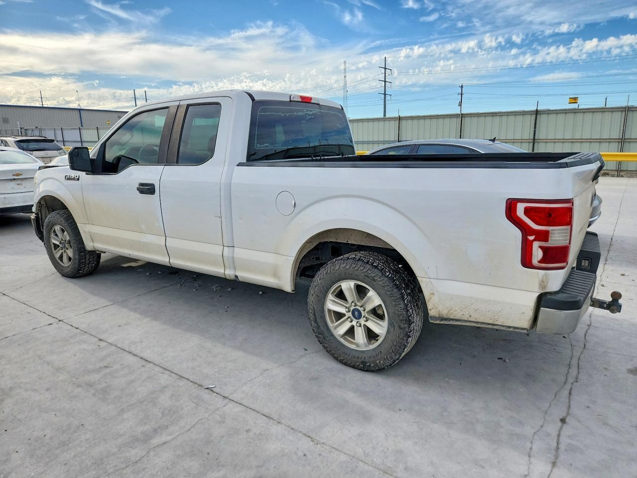 2019 Ford F150 Super Cab - Фото 2