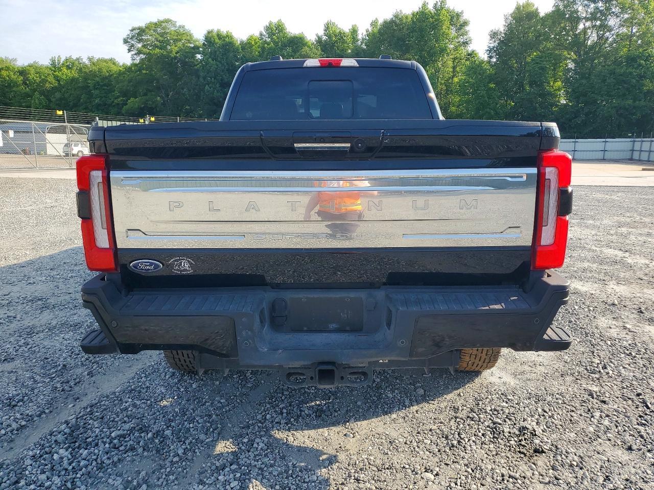 2024 Ford F250 Super Duty - Image 6