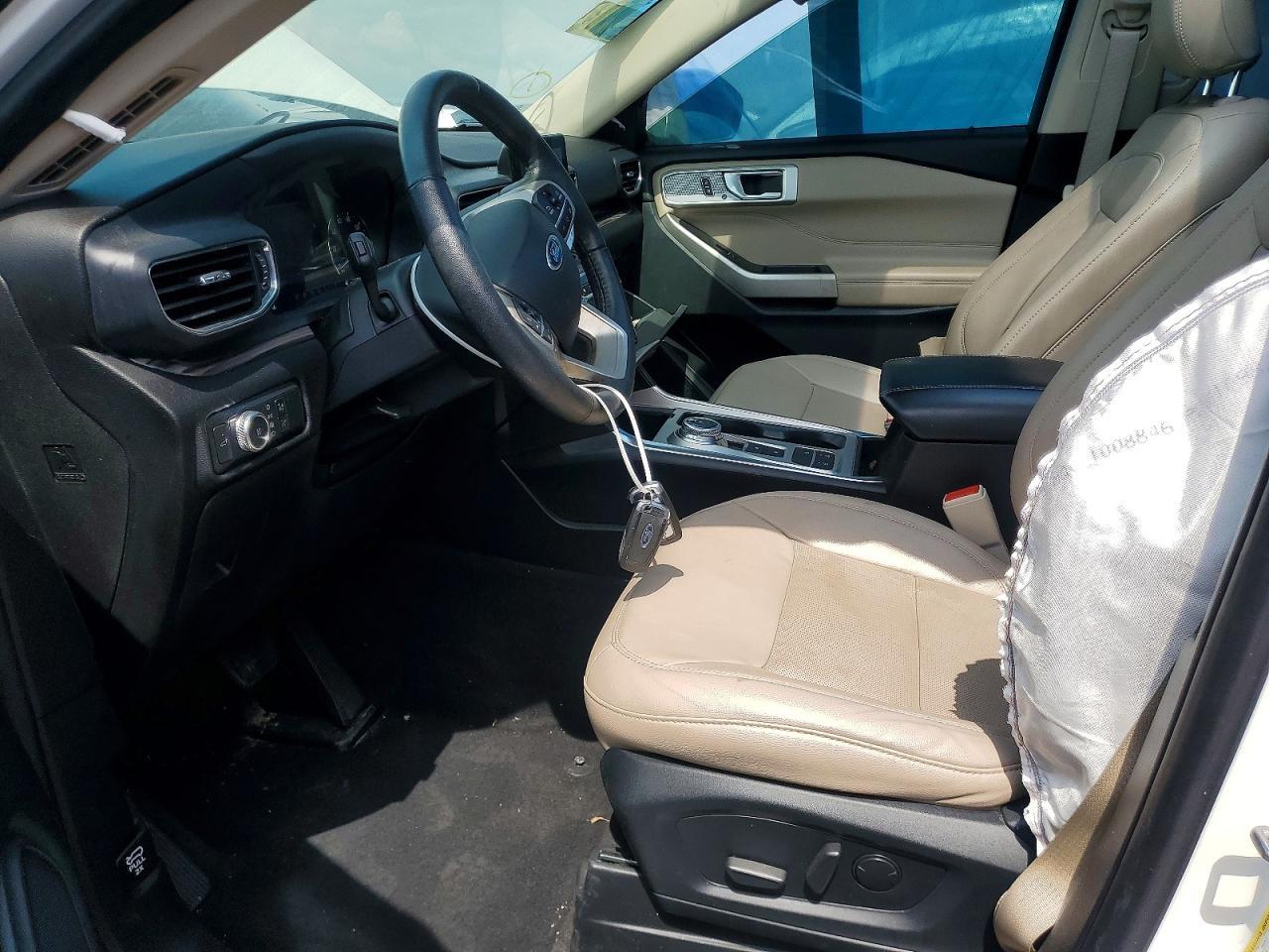 2022 Ford Explorer Limited - Image 7