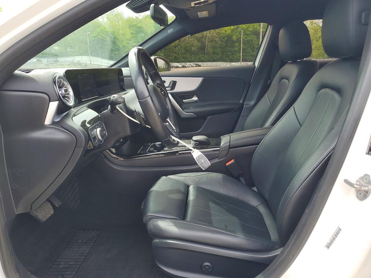 2021 Mercedes-Benz A 220 4Matic - Фото 7