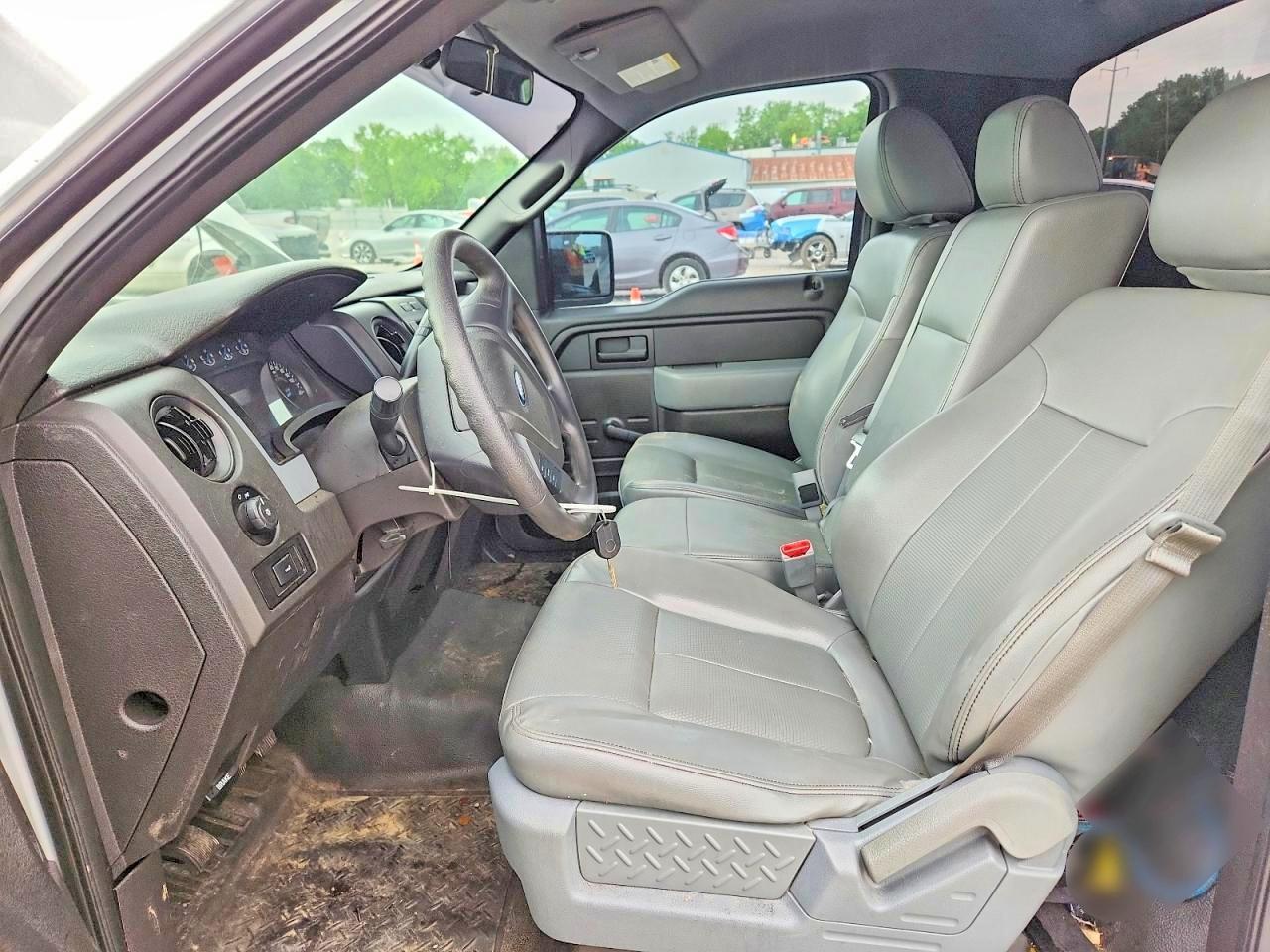 2014 Ford F150 - Image 7