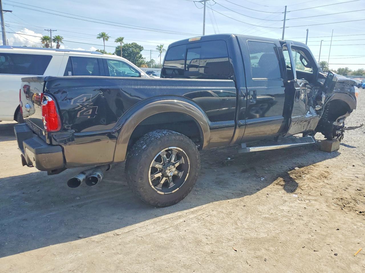 2016 Ford F250 Super Duty - Image 3