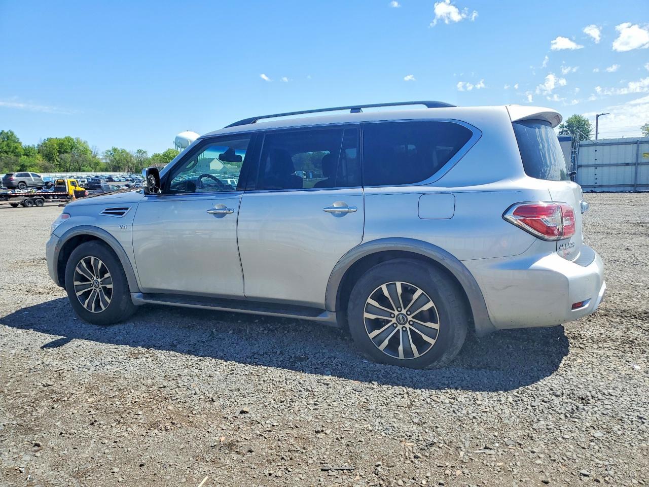 2017 Nissan Armada Sl - Фото 2
