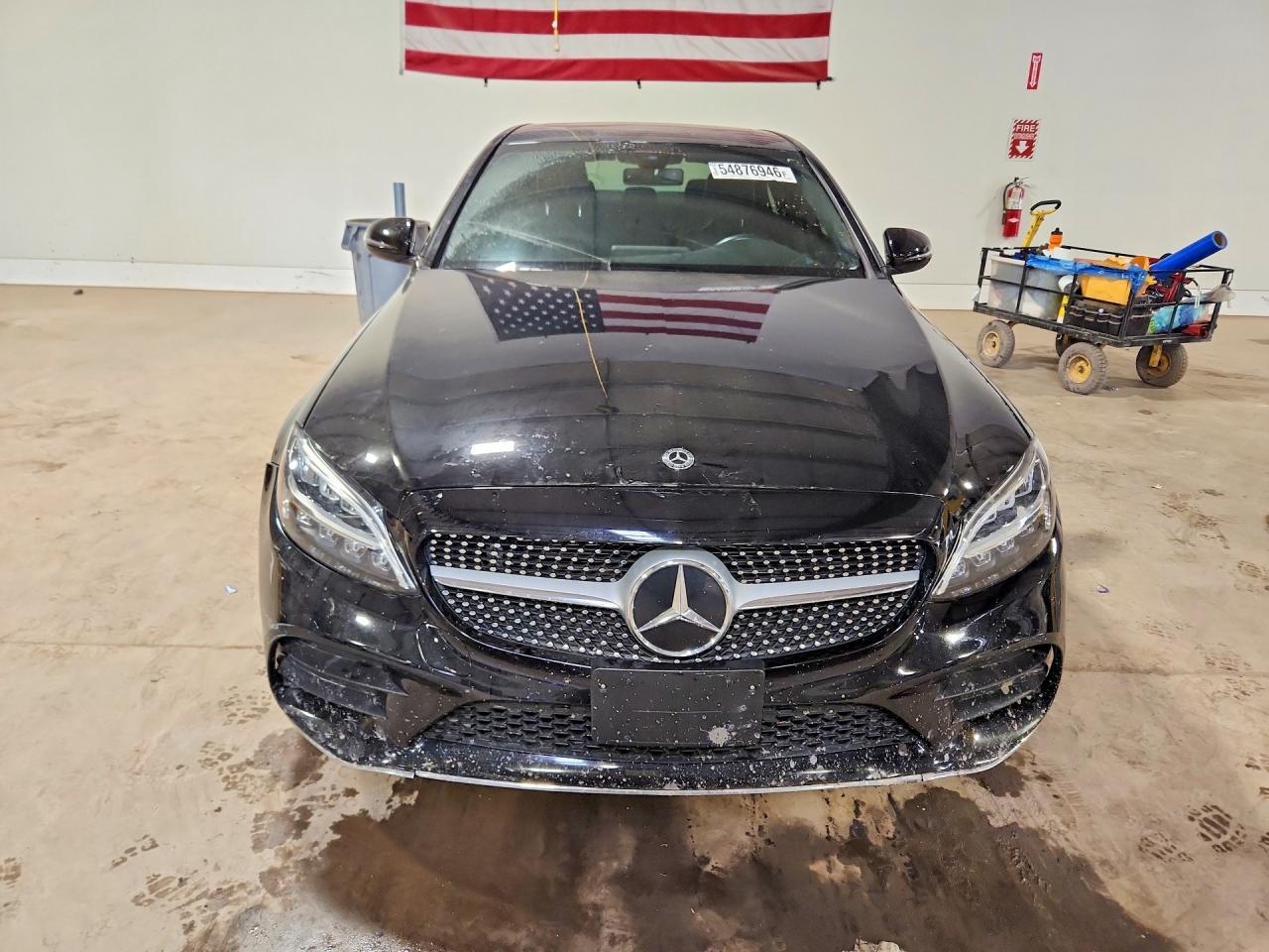 2020 Mercedes-Benz C 300 4Matic - Фото 5