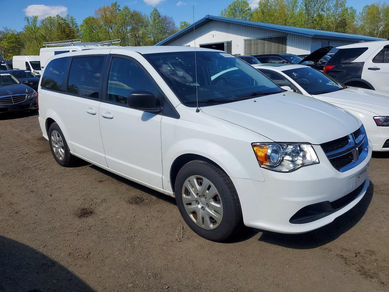 2018 Dodge Grand Caravan Se - Image 4