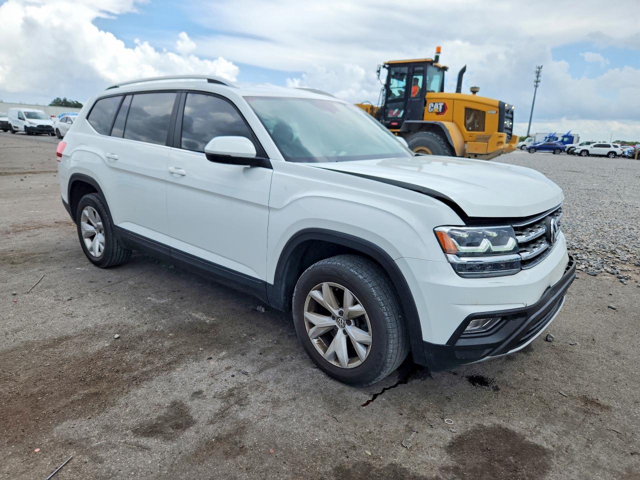 2018 Volkswagen Atlas Se - Image 4