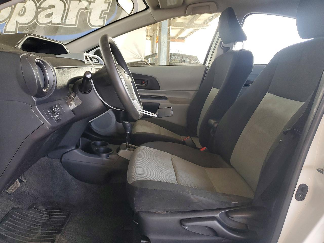 2012 Toyota Prius C Three - Image 7