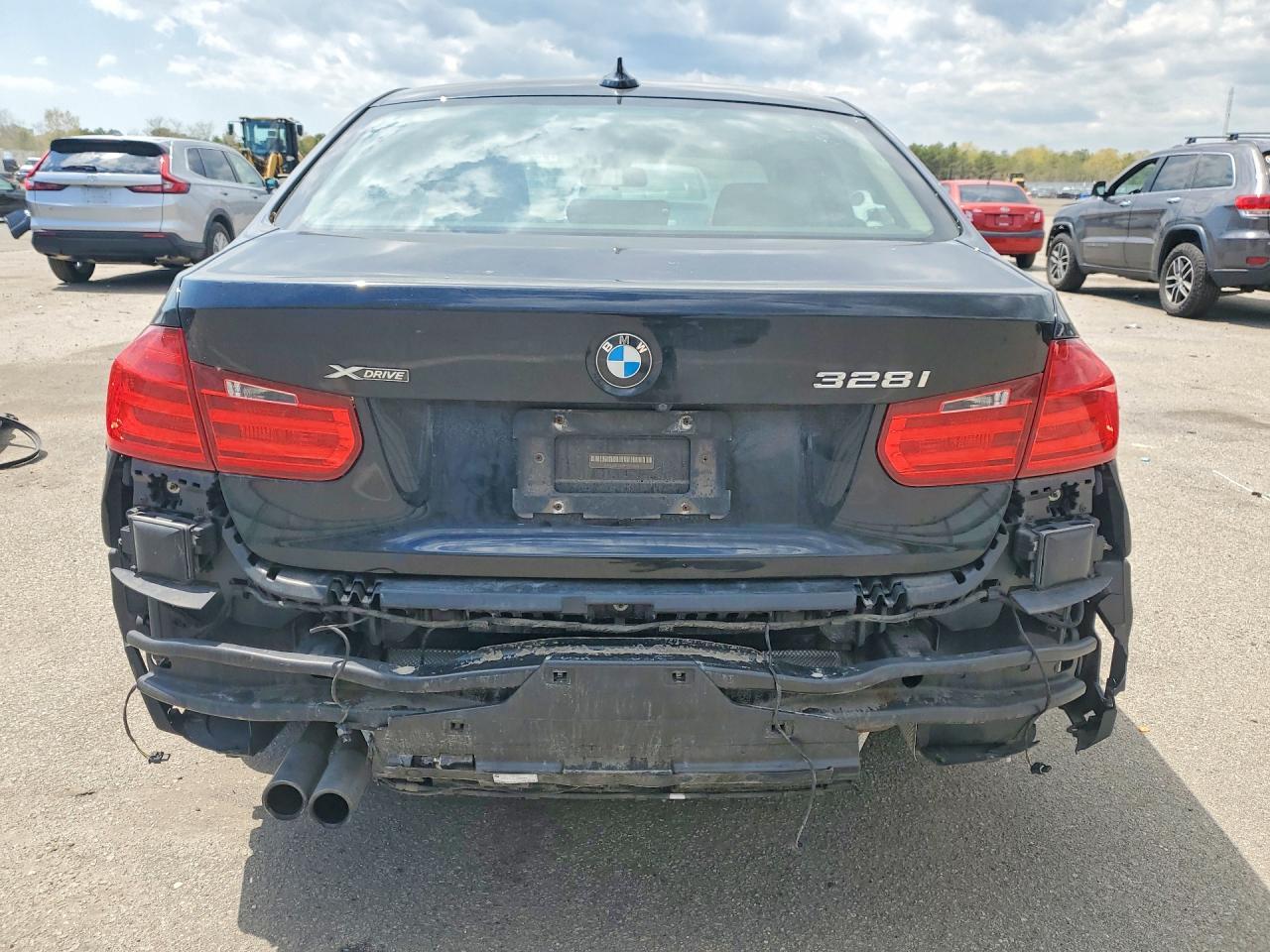 2015 BMW 328 Xi Sulev - Фото 6