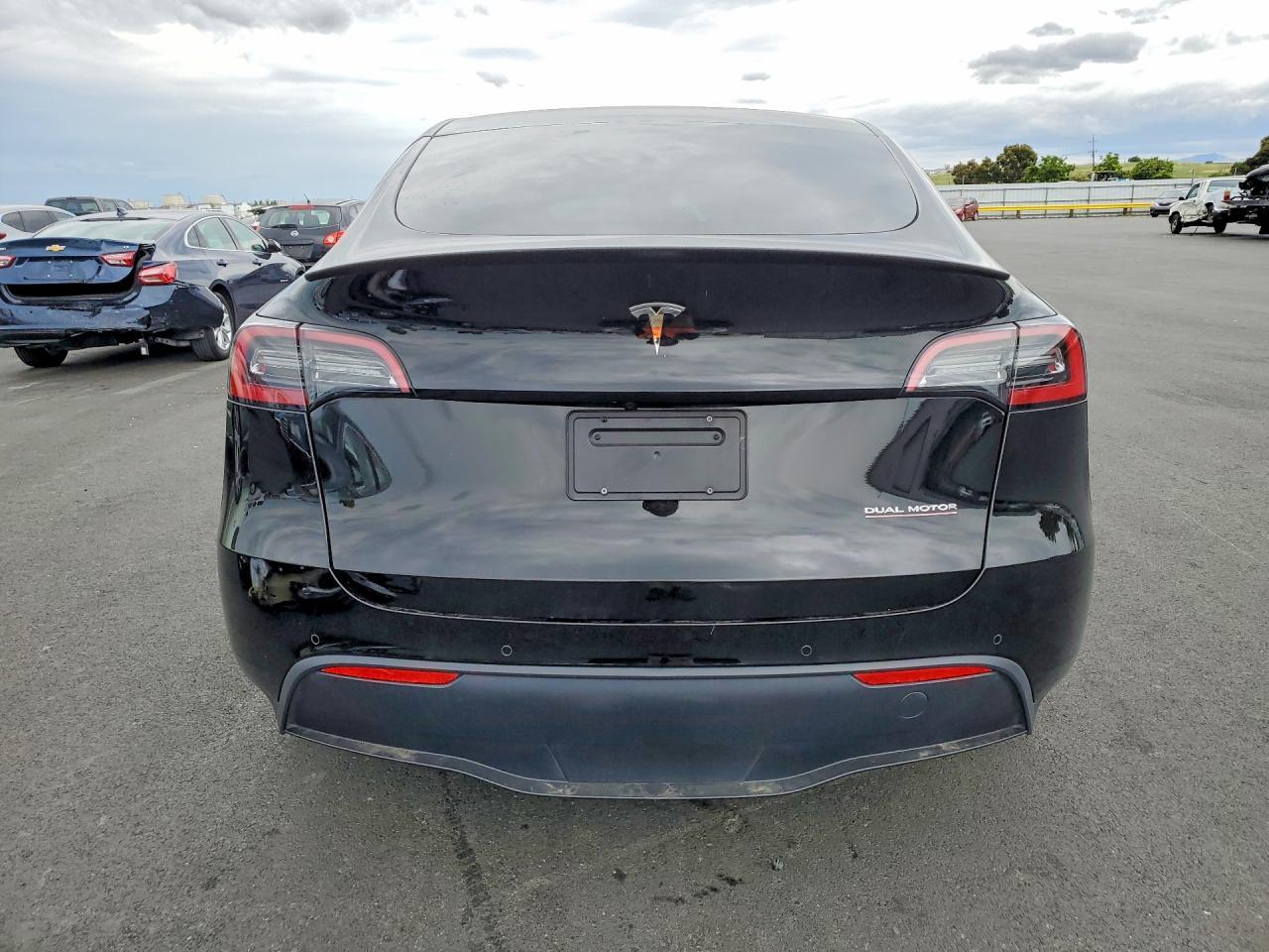 2022 Tesla Model Y - Фото 6