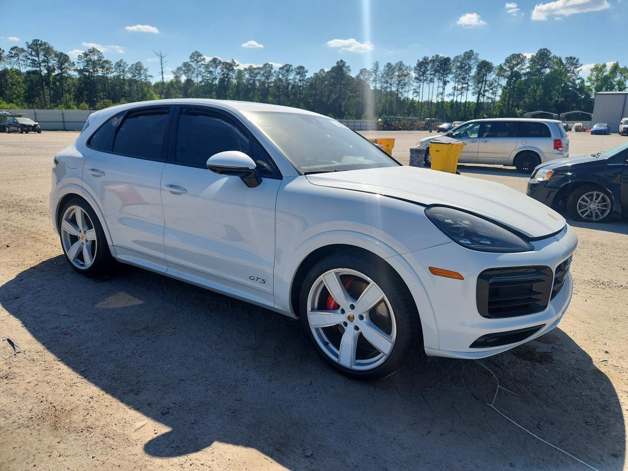 2022 Porsche Cayenne Gts - Image 4