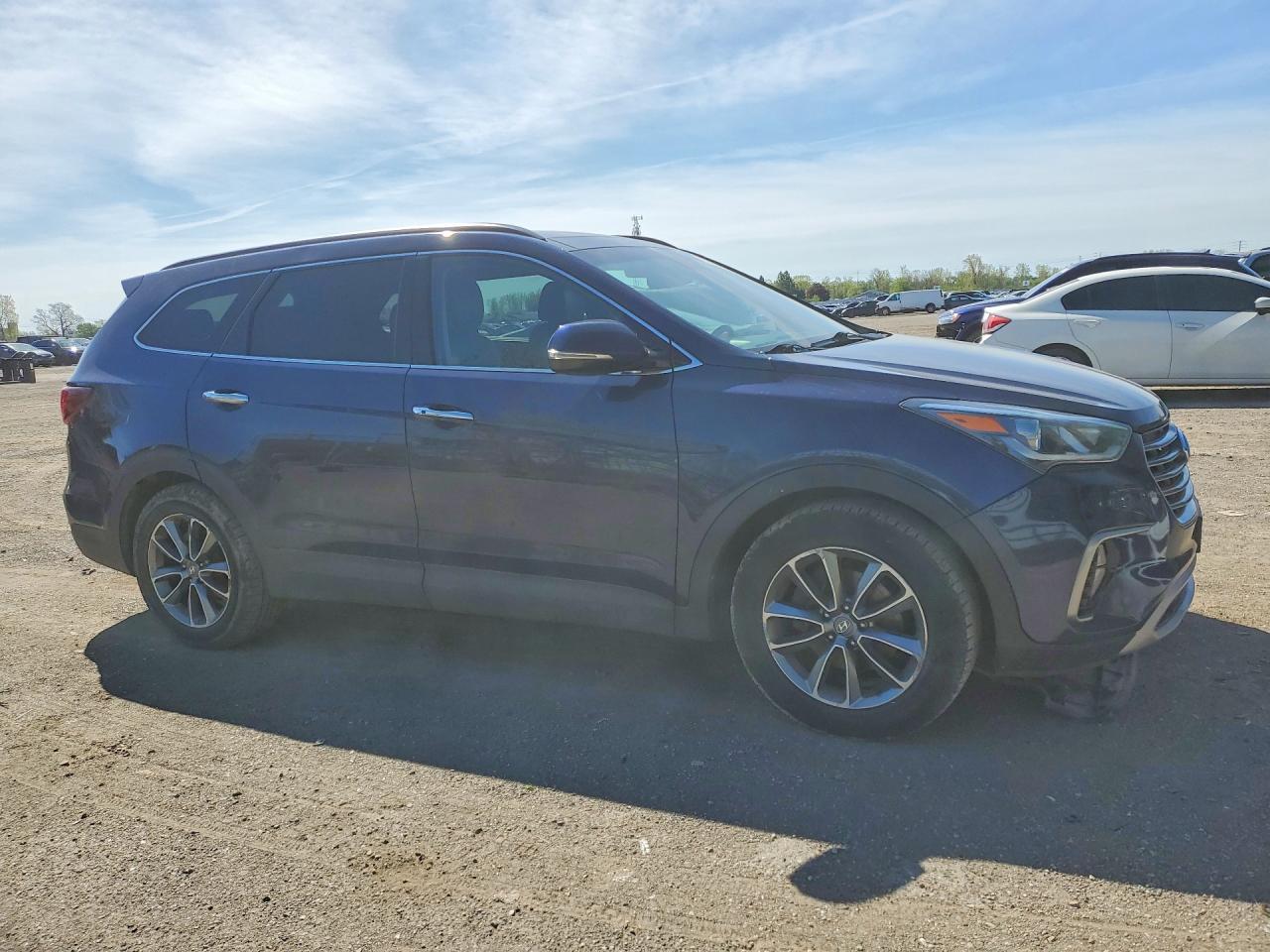 2017 Hyundai Santa Fe Se - Фото 4