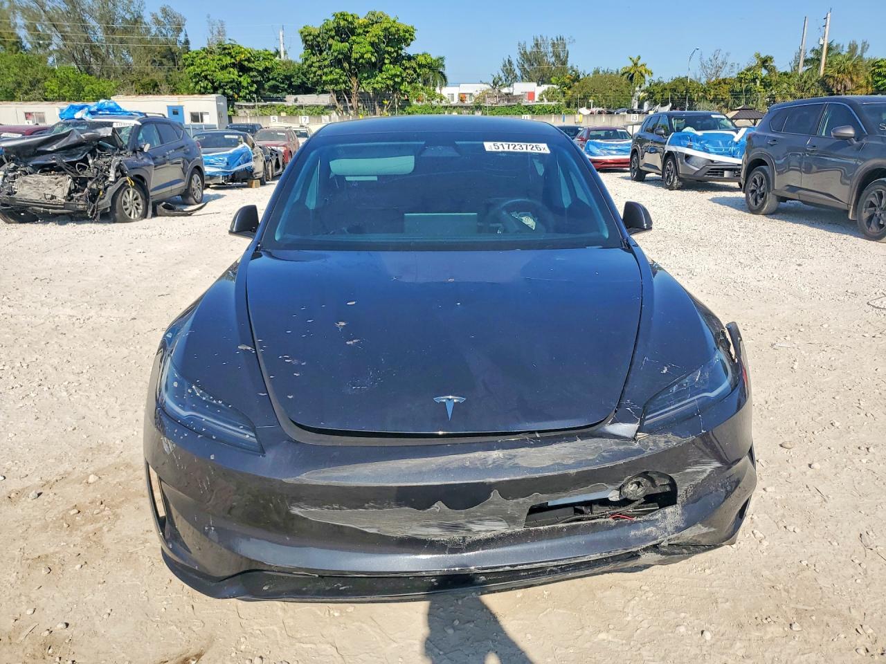 2025 Tesla Model 3 - Image 5