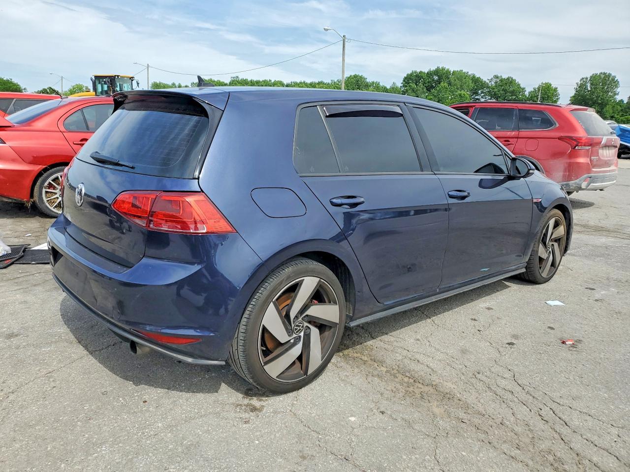 2017 Volkswagen Gti S - Фото 3