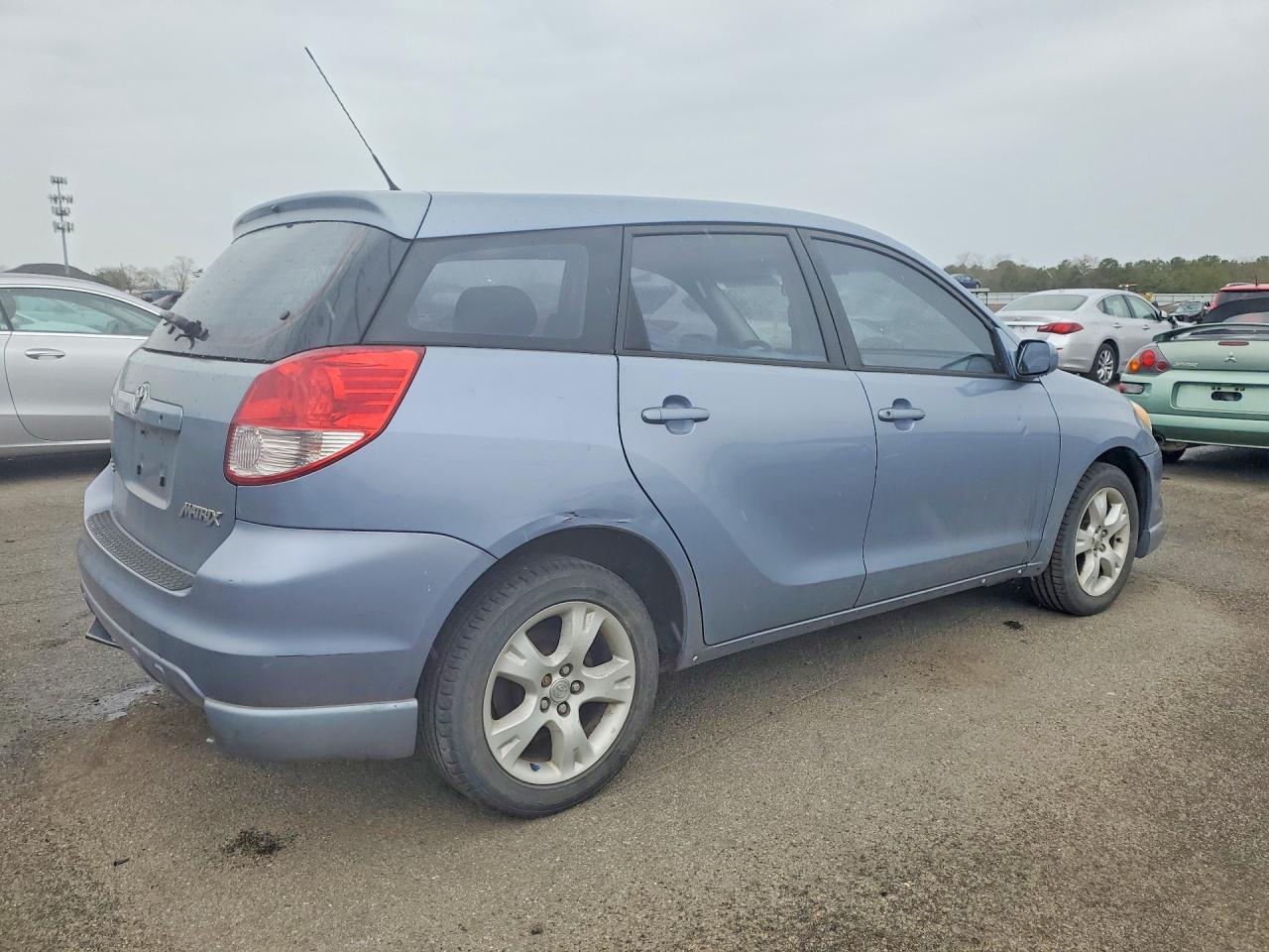 2003 Toyota Corolla Matrix Xrs - Image 3
