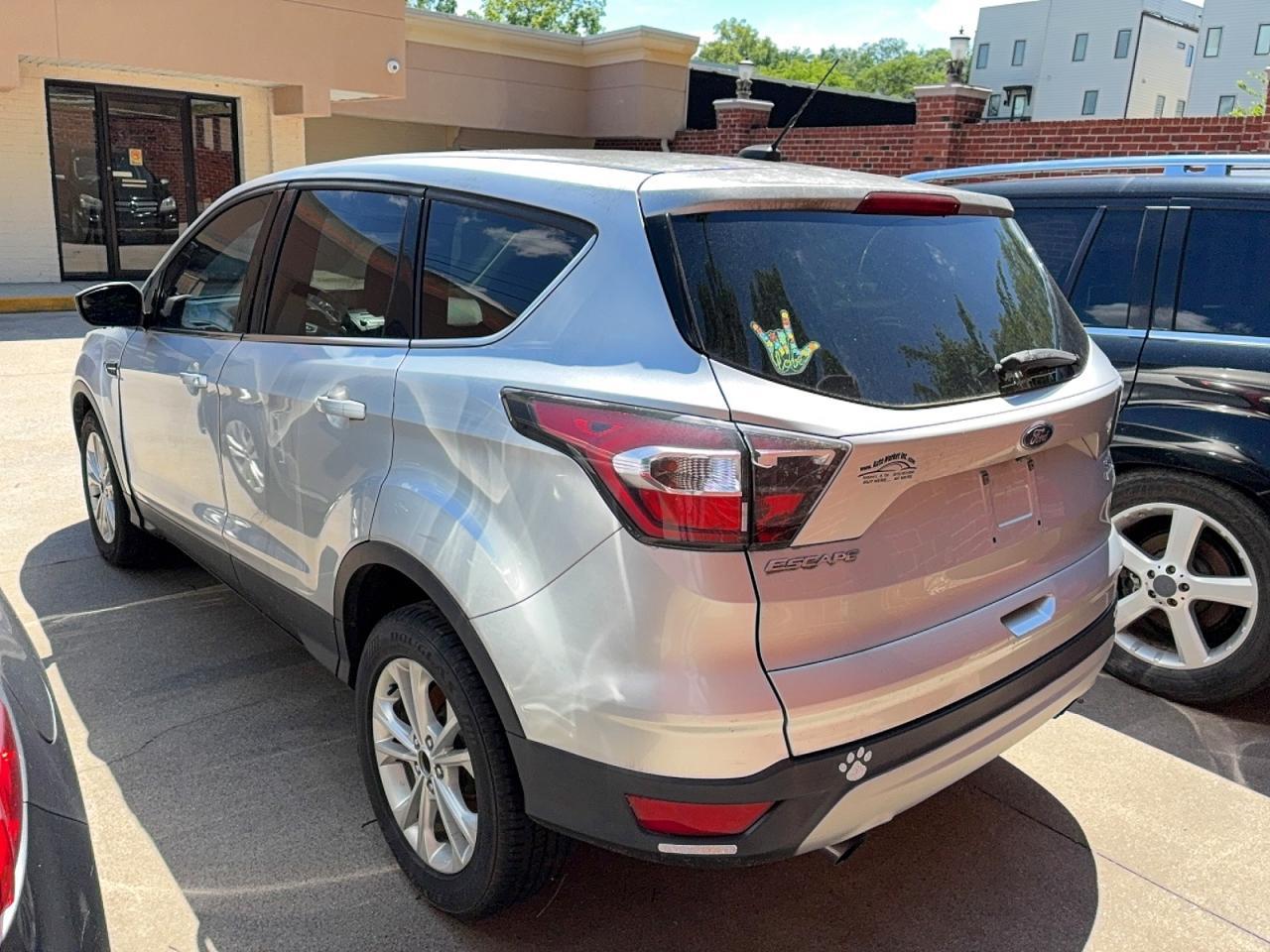 2017 Ford Escape Se - Фото 3