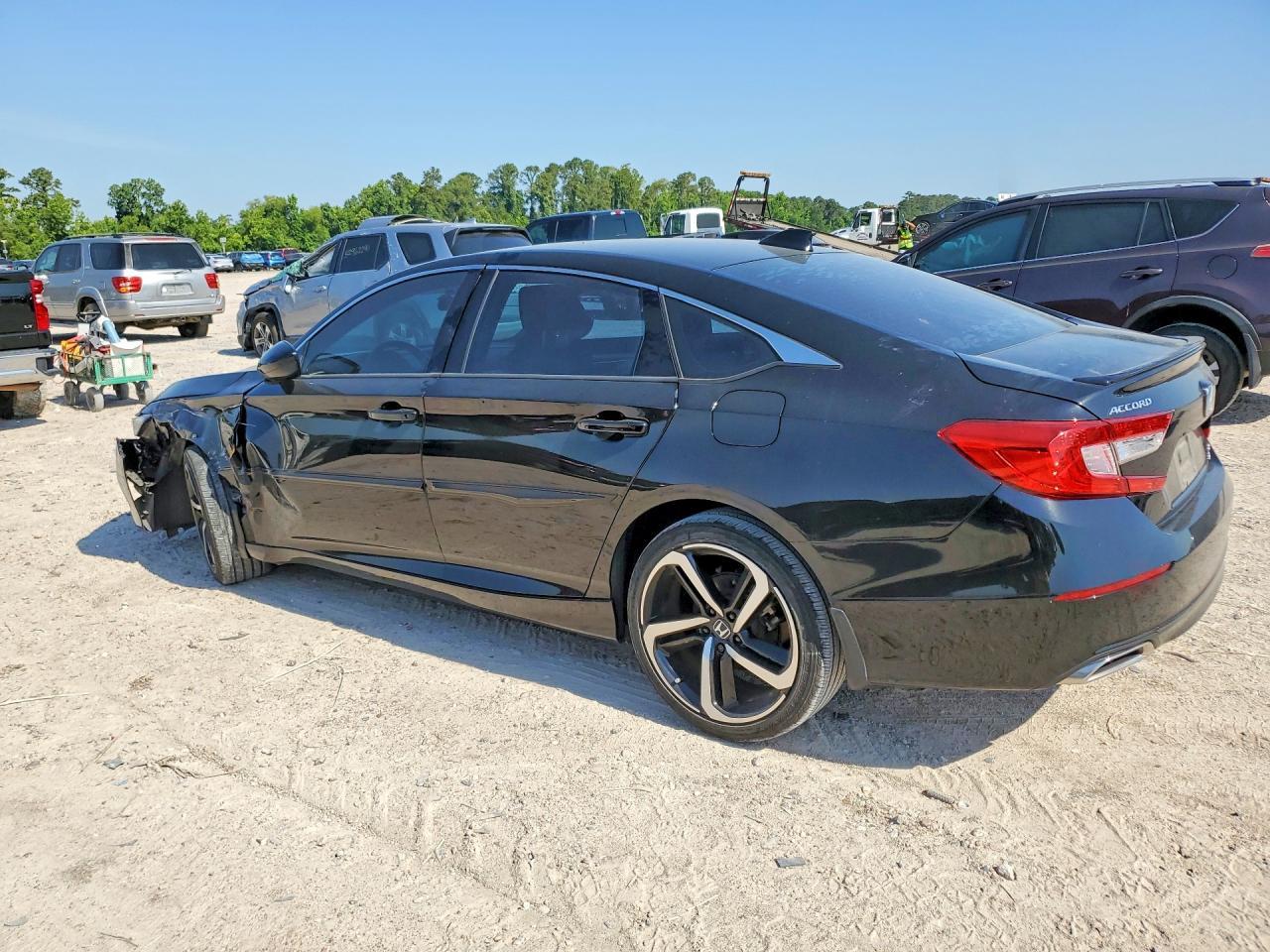 2020 Honda Accord Sport - Image 3