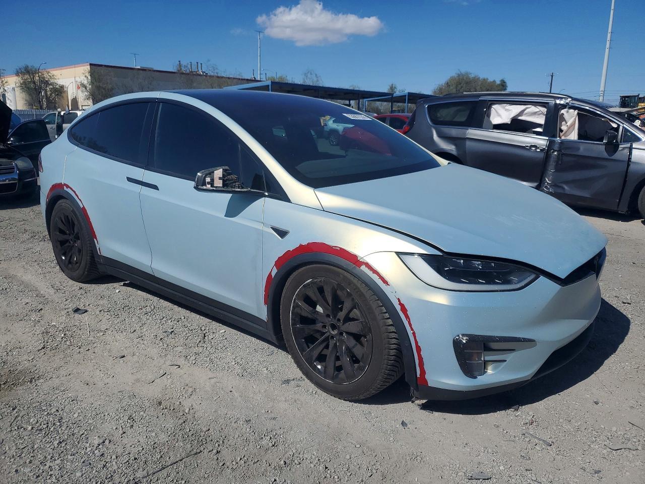 2016 Tesla Model X - Фото 4