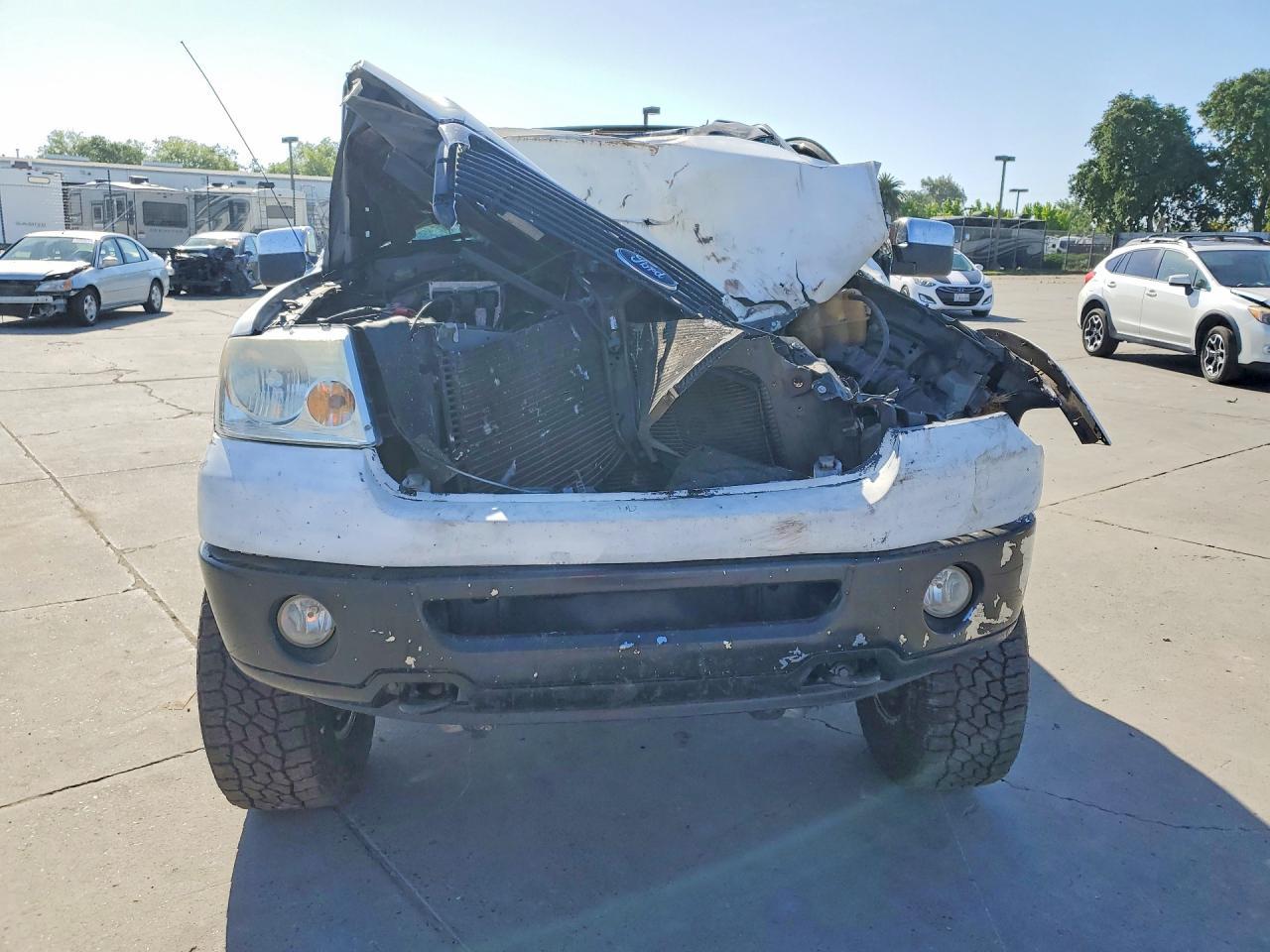 2007 Ford F150 Supercrew - Image 5