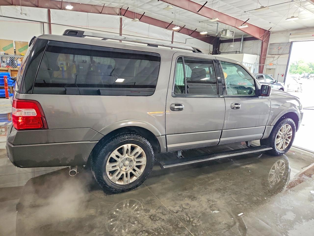 2012 Ford Expedition El Limited - Фото 3