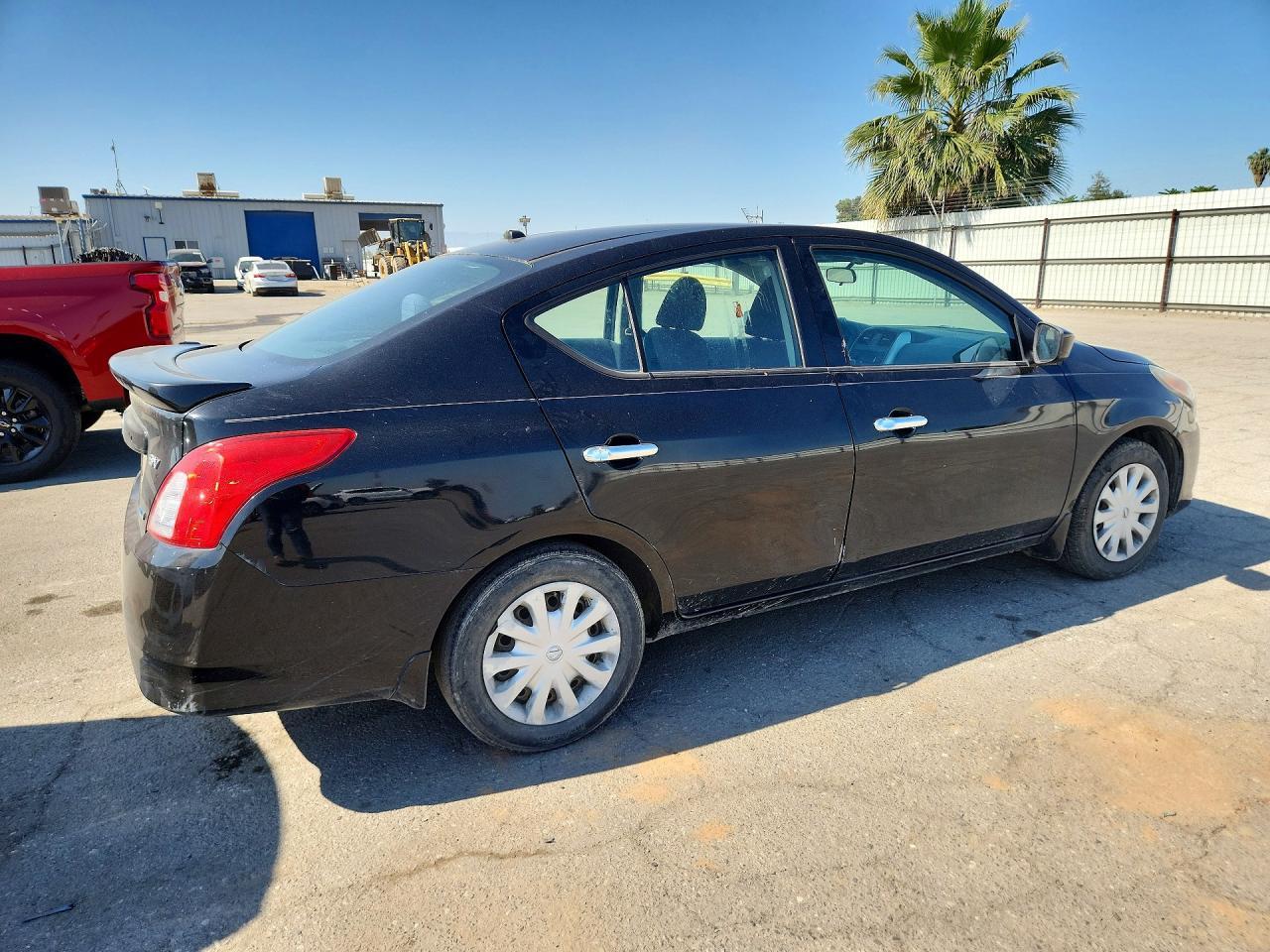 2015 Nissan Versa 1.6 Sv - Фото 3