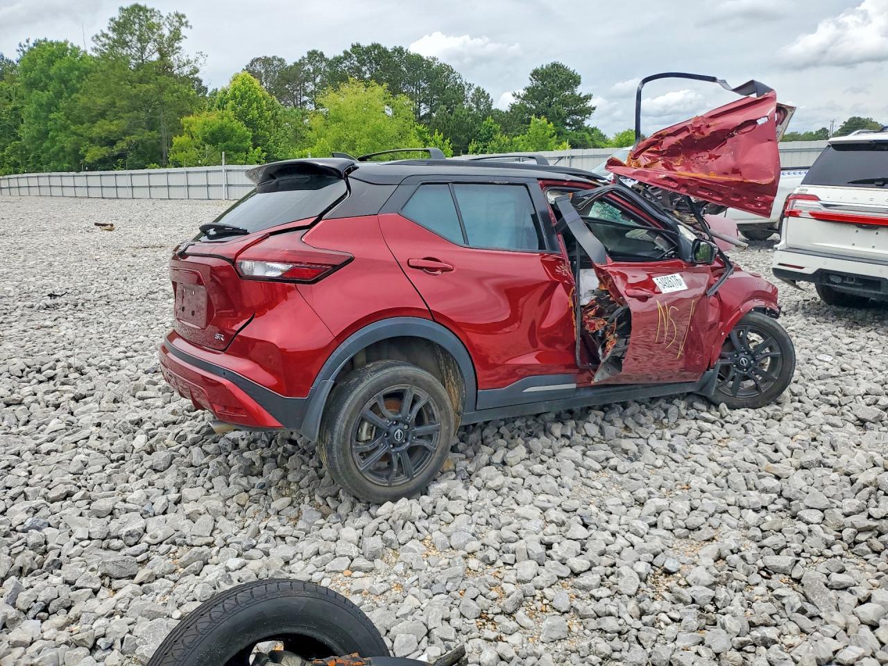 2022 Nissan Kicks Sr - Фото 3