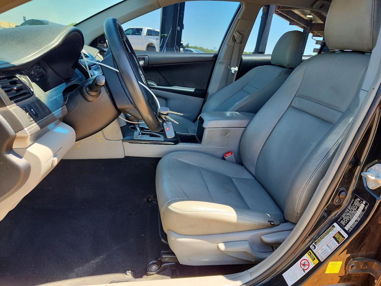 2012 Toyota Camry L - Фото 7