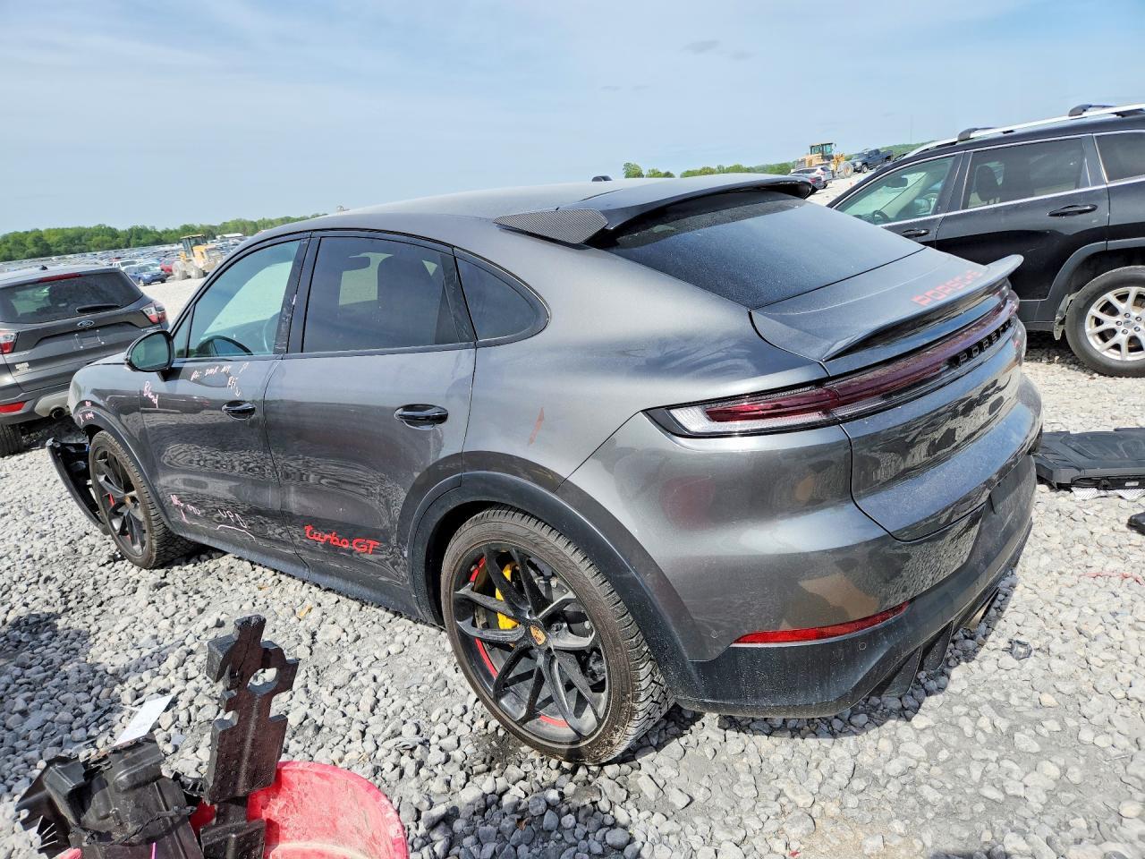 2024 Porsche Cayenne Turbo Gt - Фото 2