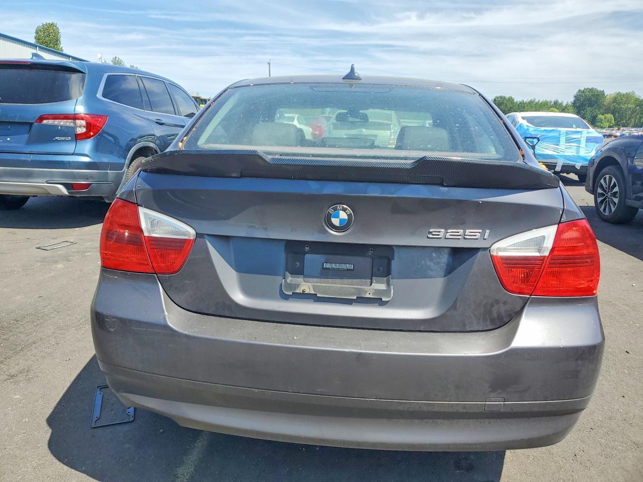 2006 BMW 325 I - Фото 6