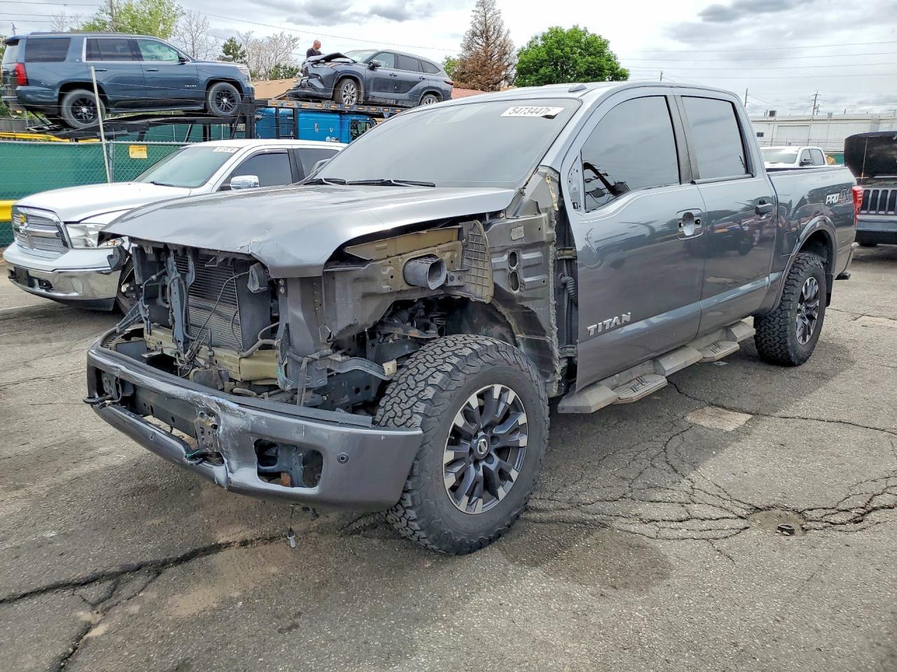 2017 Nissan Titan Pro-4X