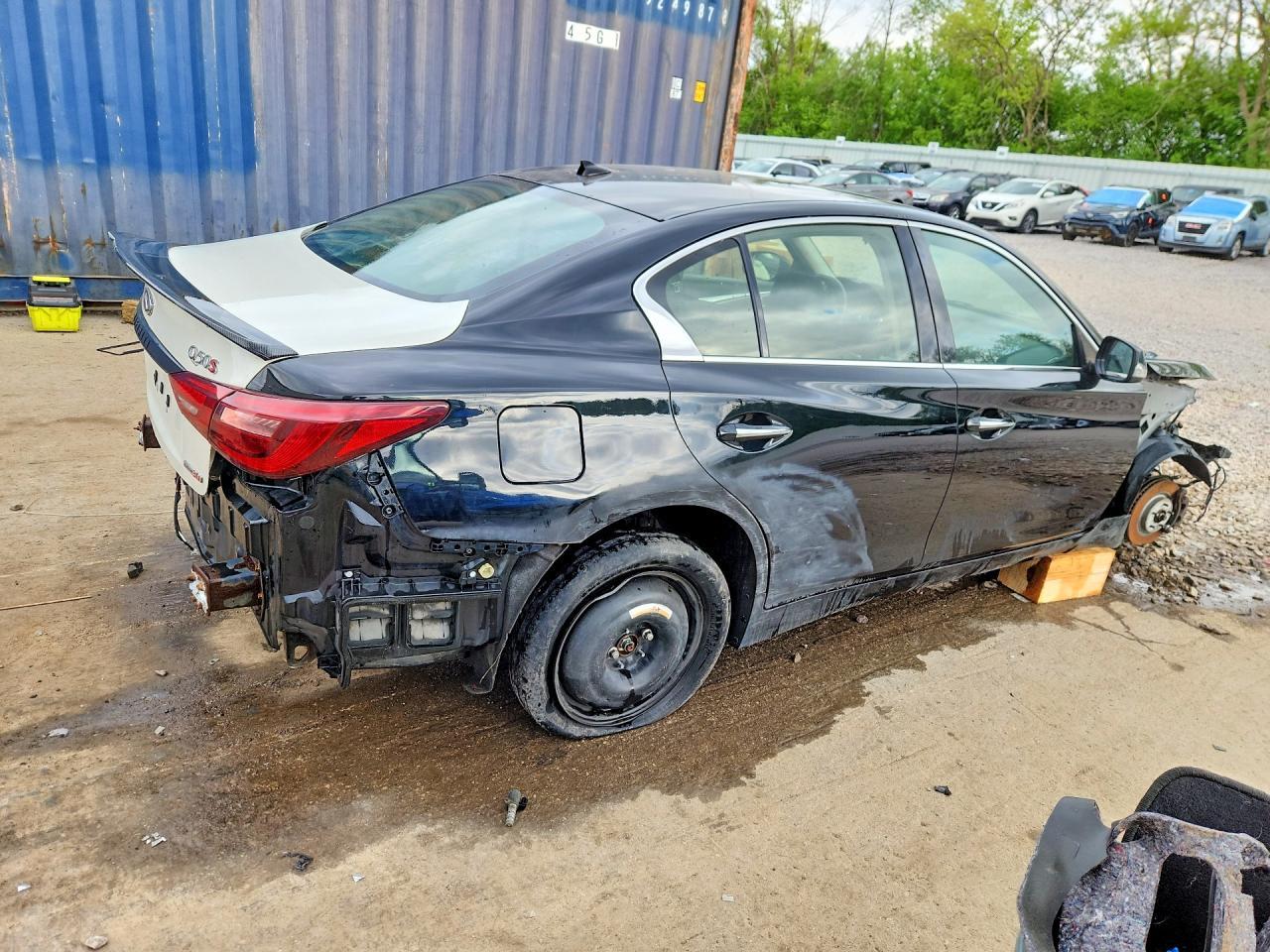 2015 Infiniti Q50 Premium - Фото 3