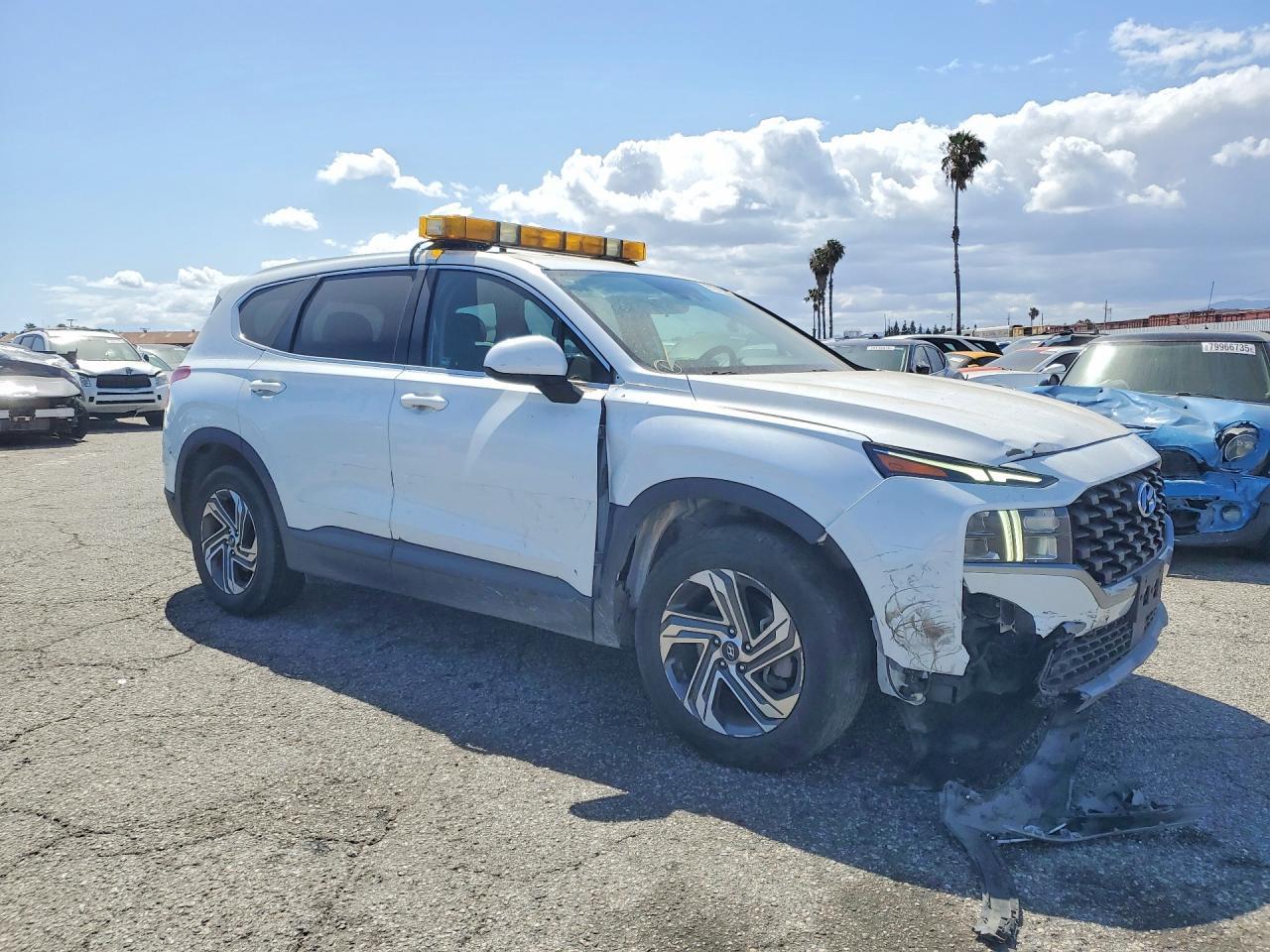 2021 Hyundai Santa Fe Se - Фото 4