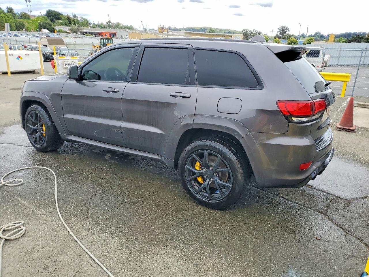 2018 Jeep Gr Cheroke - Фото 2