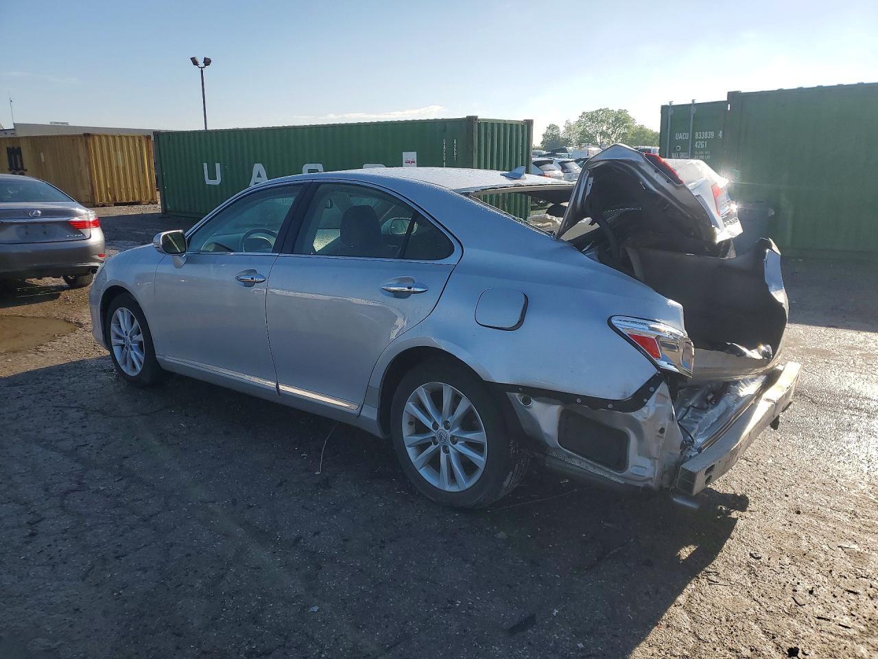 2011 Lexus Es 350 - Фото 2