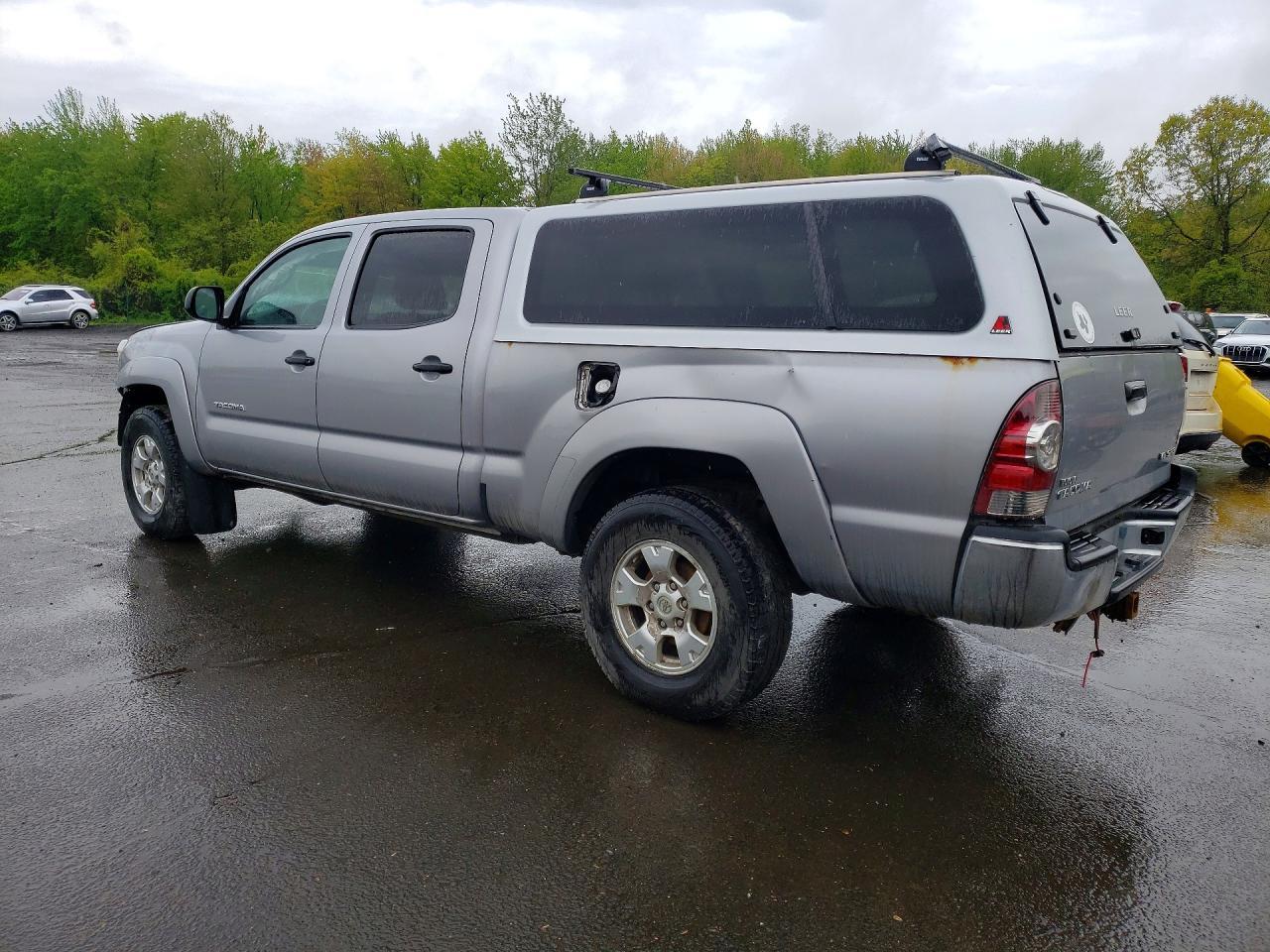 2014 Toyota Tacoma V6 - Фото 2