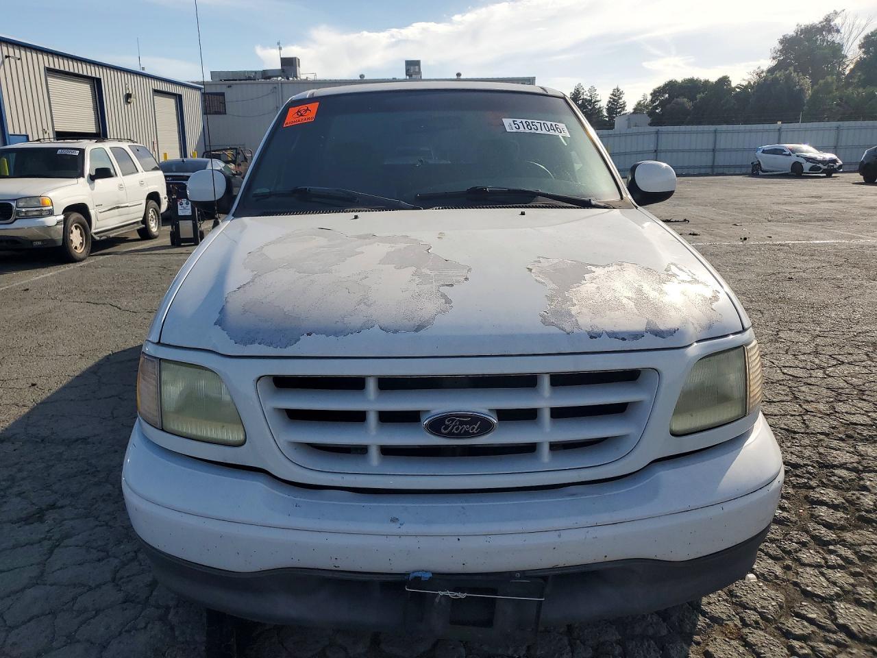 2002 Ford F150 - Фото 5