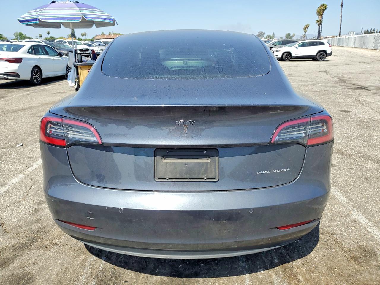 2021 Tesla Model 3 - Фото 6
