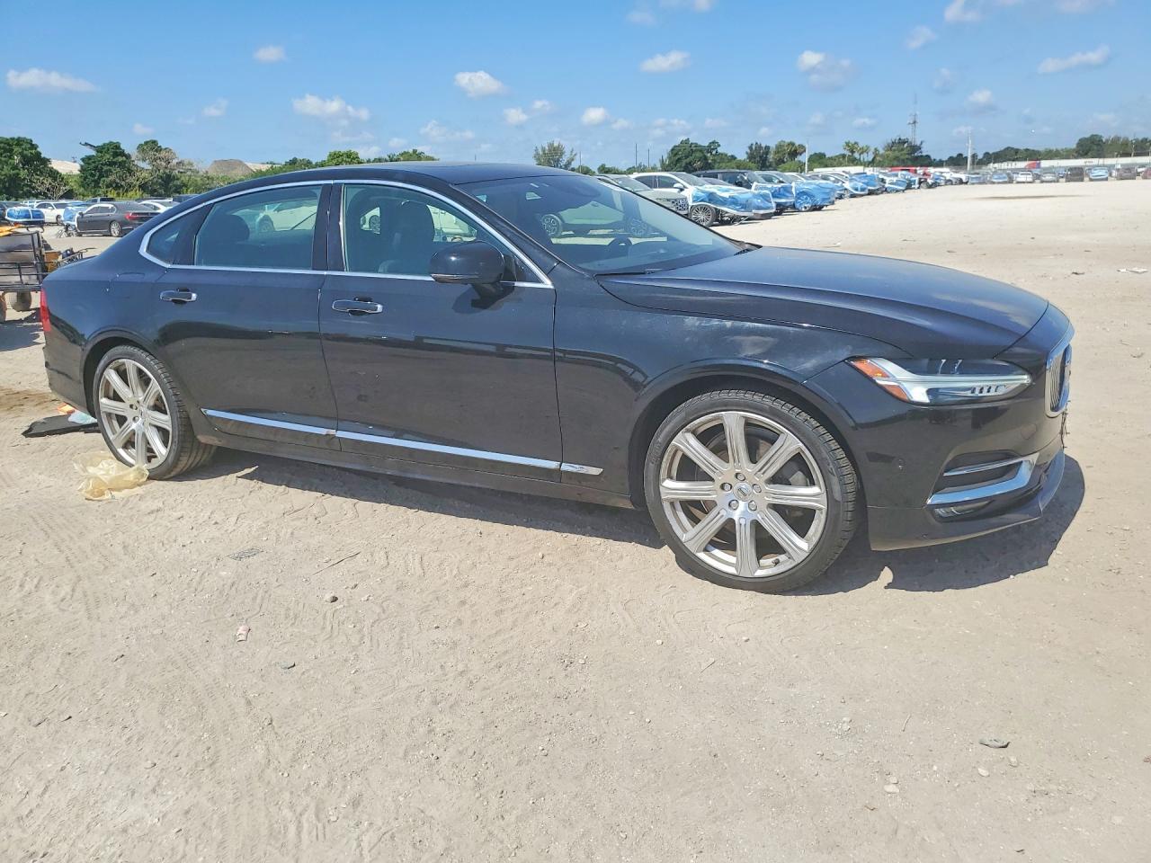 2019 Volvo S90 T6 Inscription - Фото 4
