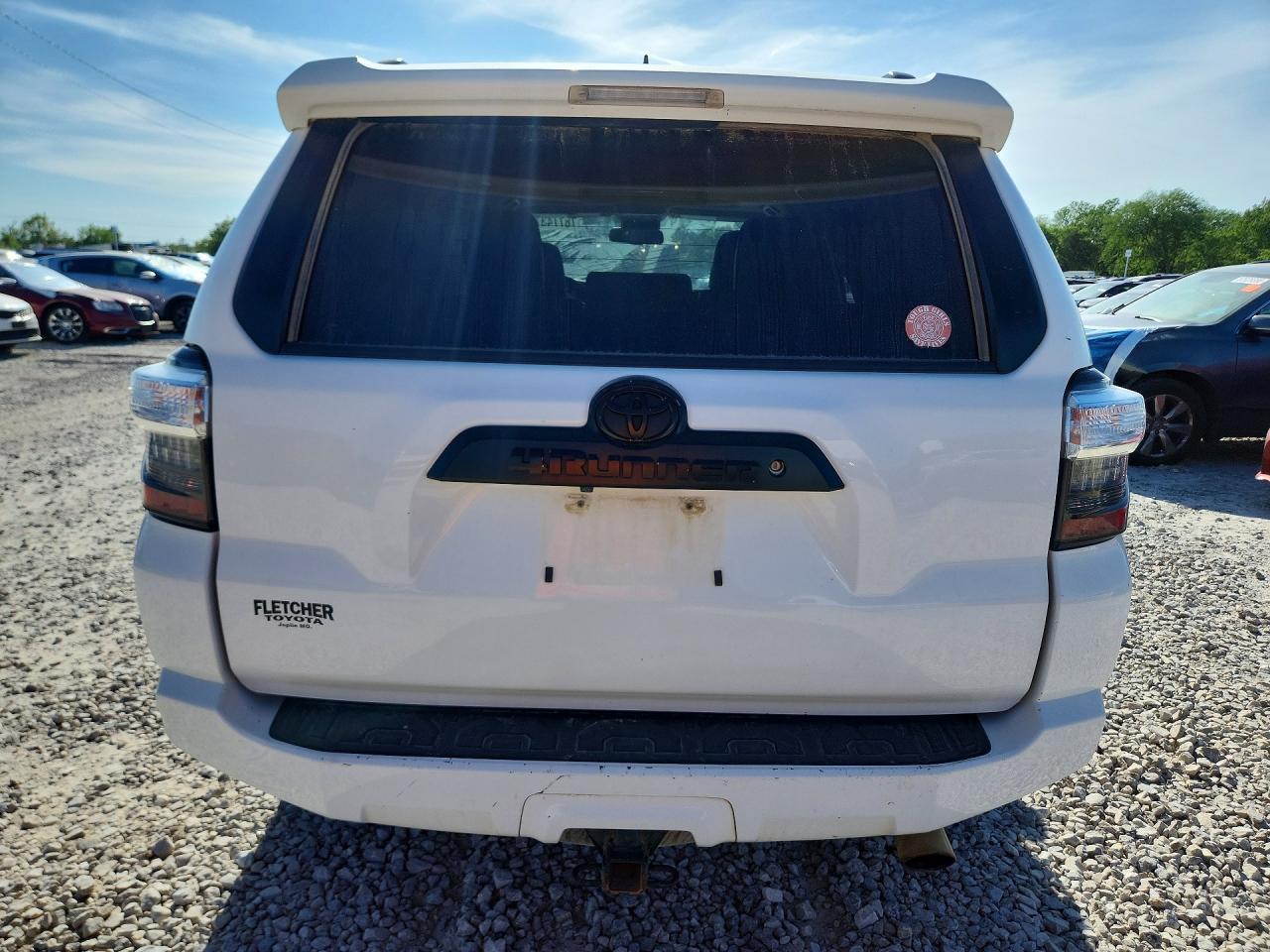 2017 Toyota 4Runner Sr5 Premium - Image 6