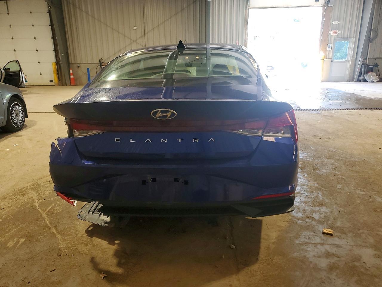 2022 Hyundai Elantra Sel - Фото 6