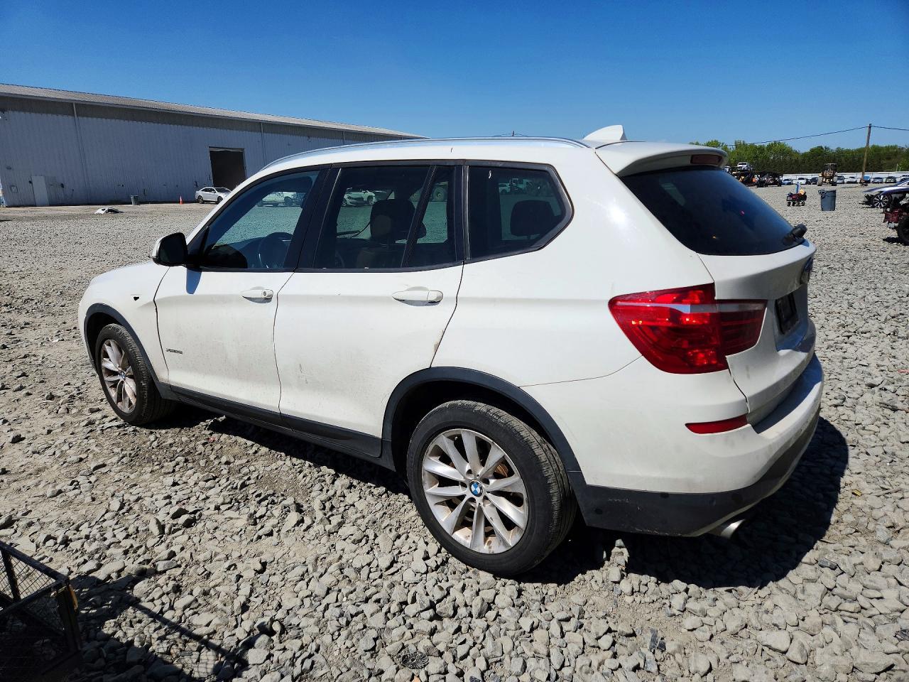 2017 BMW X3 xDrive28I - Фото 2