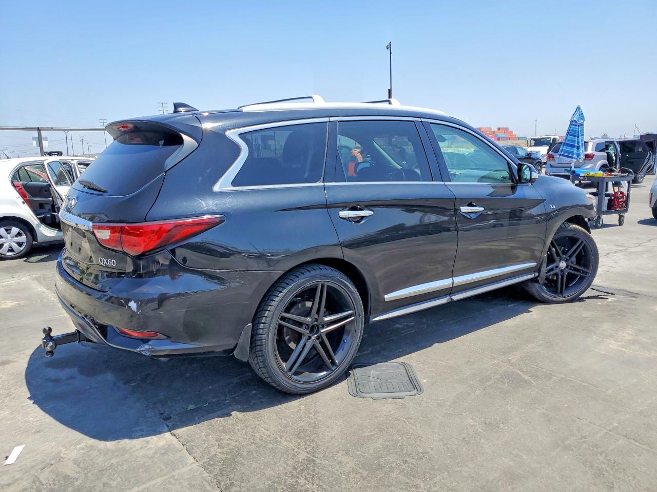 2017 Infiniti Qx60 Base - Фото 3