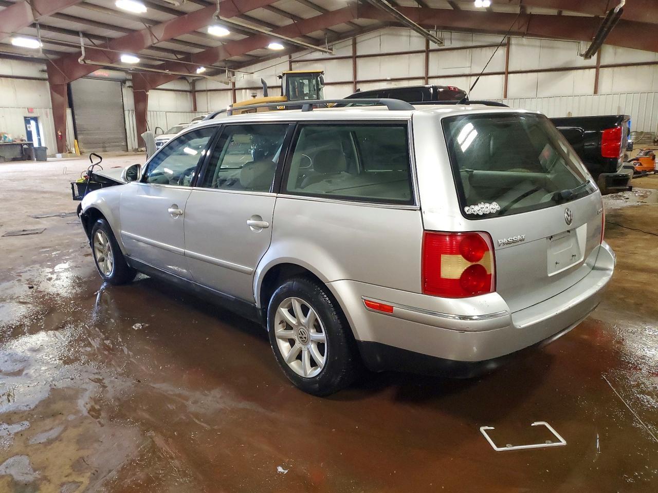 2004 Volkswagen Passat Gls - Image 2