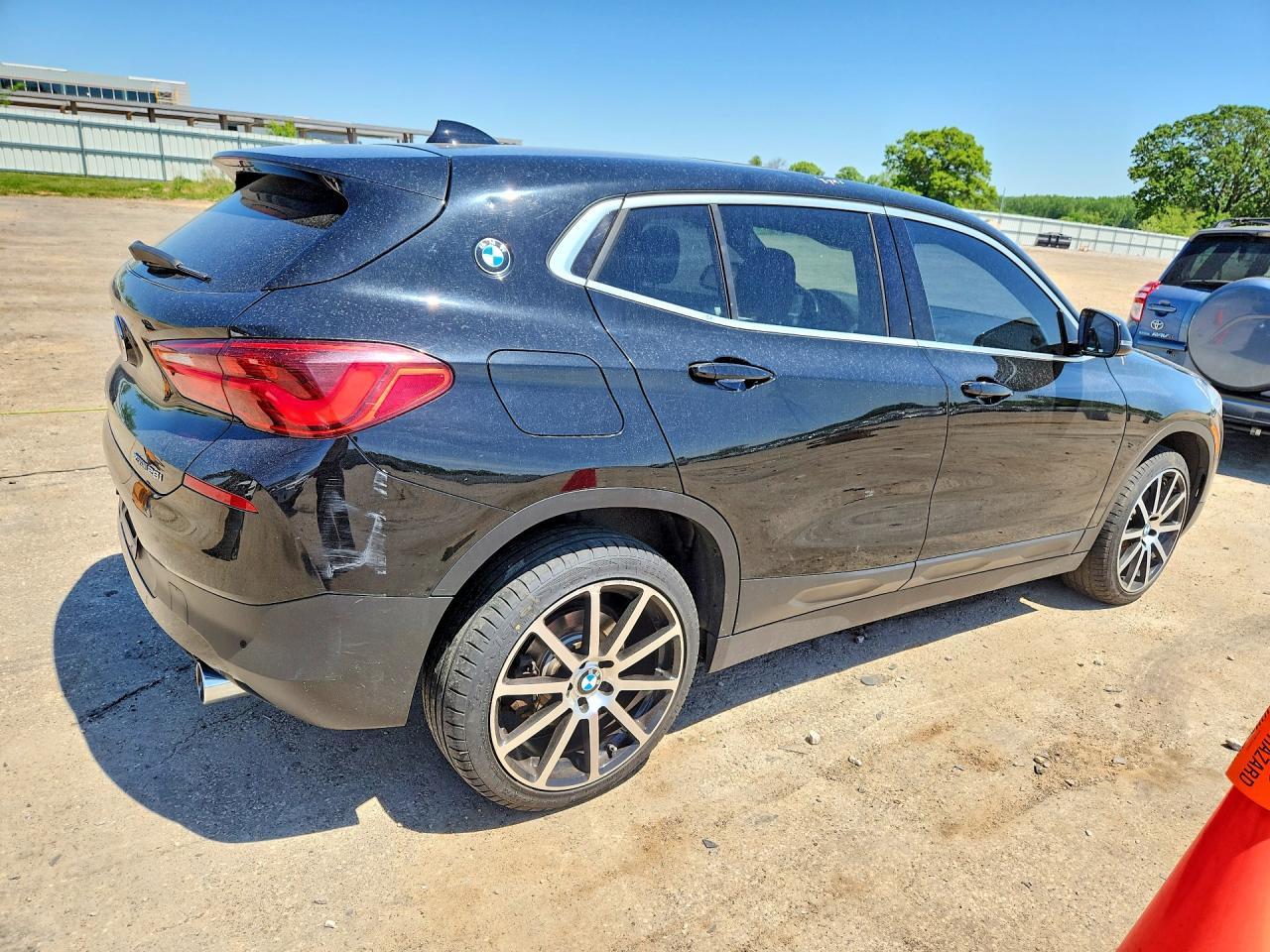 2020 BMW X2 xDrive28I - Фото 3