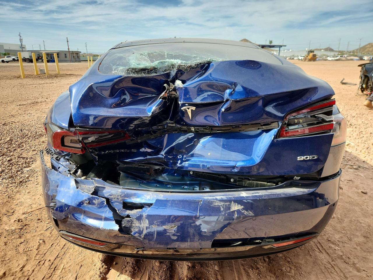 2017 Tesla Model S - Image 6