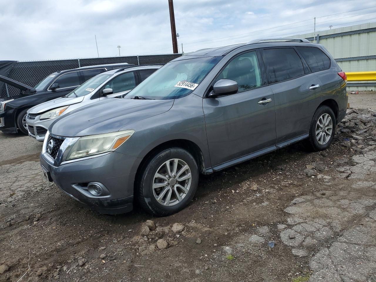 2016 Nissan Pathfinder S