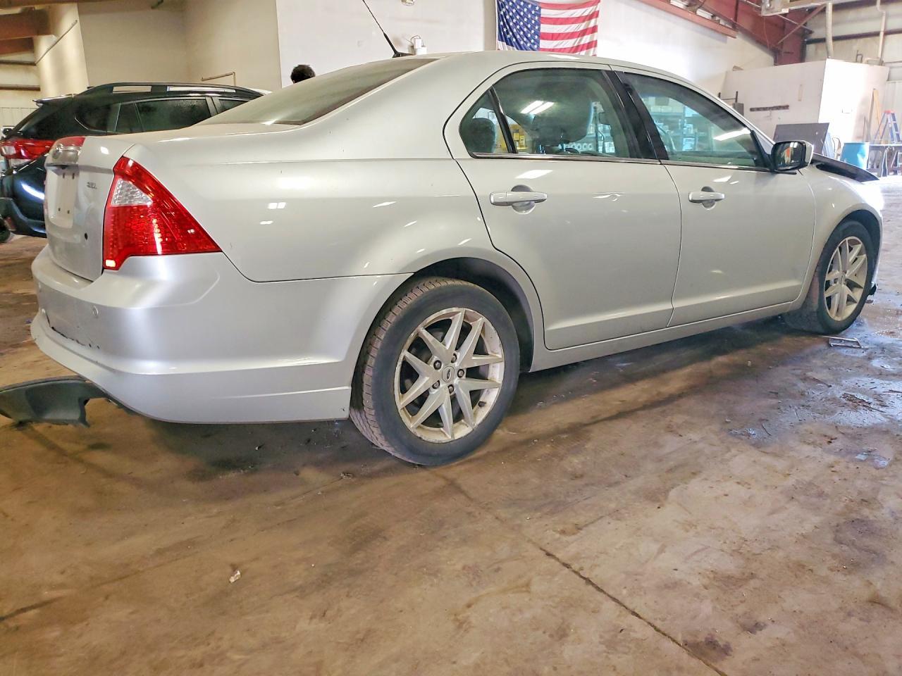 2012 Ford Fusion - Image 3