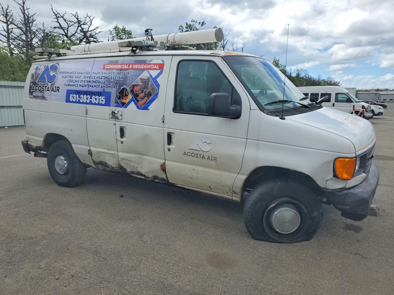 2006 Ford Econoline E350 Super Duty Van - Image 4