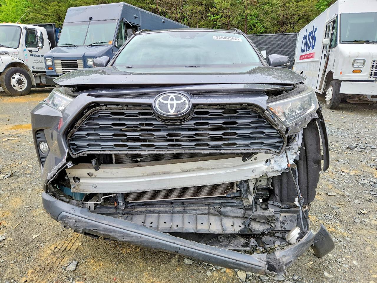 2020 Toyota Rav4 Xle - Image 5