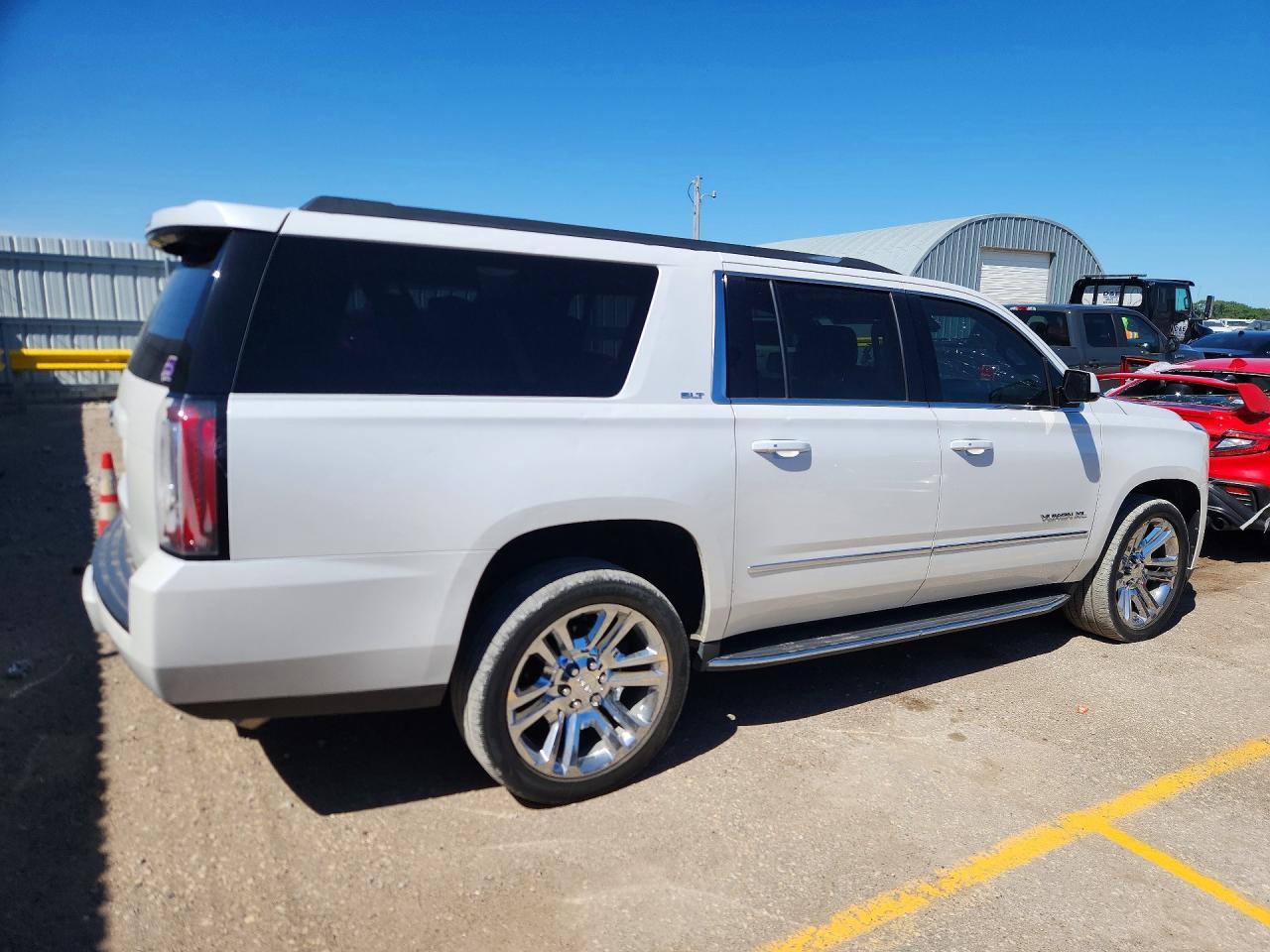 2018 GMC Yukon Xl K1500 Slt - Image 3